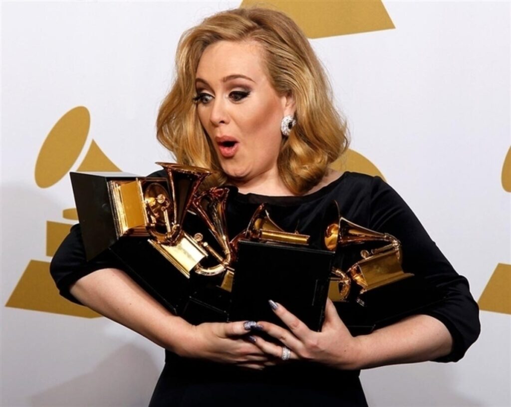 Adele announces new album '25'